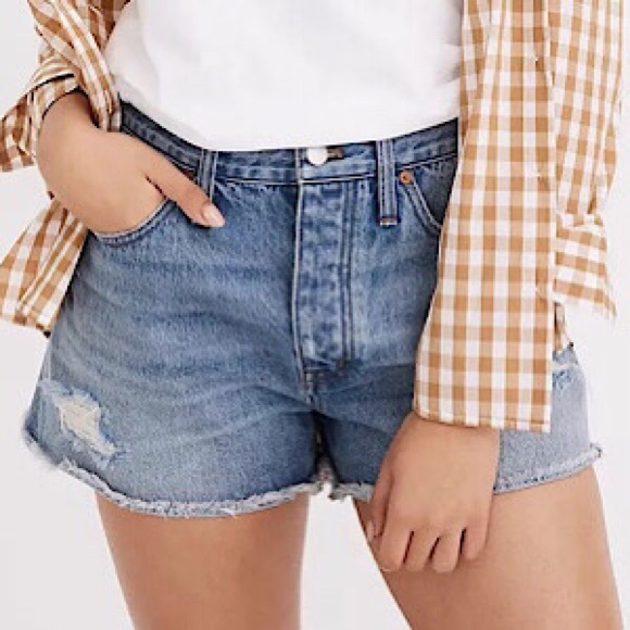 Madewell Pants - “NEW” Madewell Relaxed Curvy Denim Short *Ripped Edition